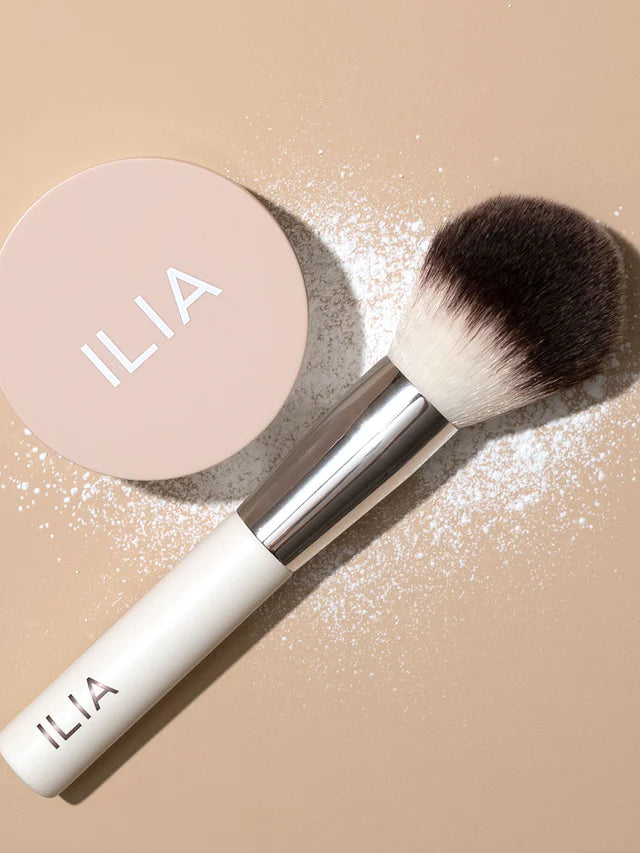 ILIA | ILIA BRUSHES -Finishing Powder Brush - 1 Stück