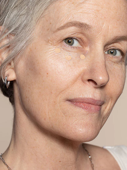 ILIA | TRUE SKIN SERUM CONCEALER - Burdock (Light with natural warm undertones) - 5 ml